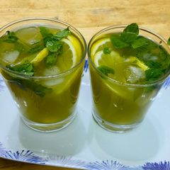 A picture of Mint lemonade.