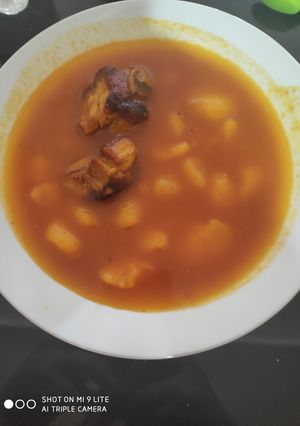 Una foto de Guisado de carne con patatas