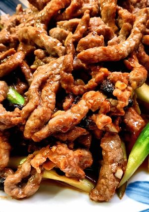 牛肉絲炒蘆筍 的食譜成品照片
