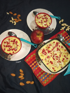 ફ્રુટ કસ્ટડ (Fruit Custard Recipe In Gujarati) રેસીપી મુખ્ય ફોટો