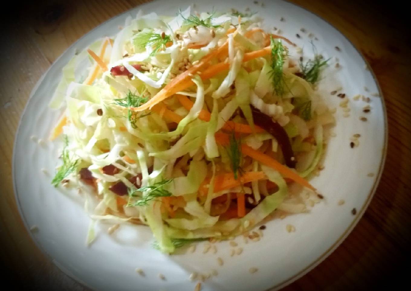 Coleslaw and carrot salad, beetroot, sesameðŸ‘ðŸ‘😋😋😋