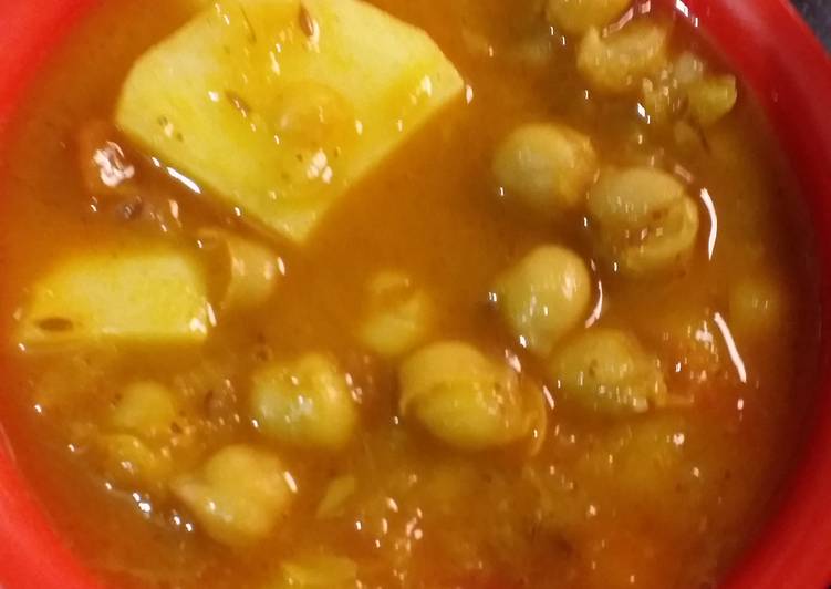 Recipe of Any-night-of-the-week Chana Aloo Curry