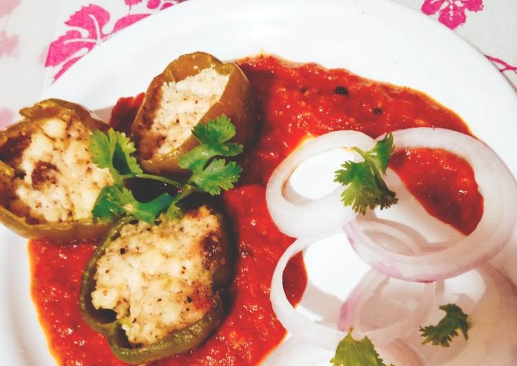 Recipe: Perfect Punjabi Paneer stuffed Capsicum in Red Gravy