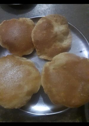 A picture of Puri.