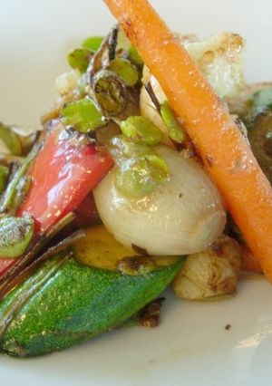 Foto principal de Salteado de bogavante con verduritas