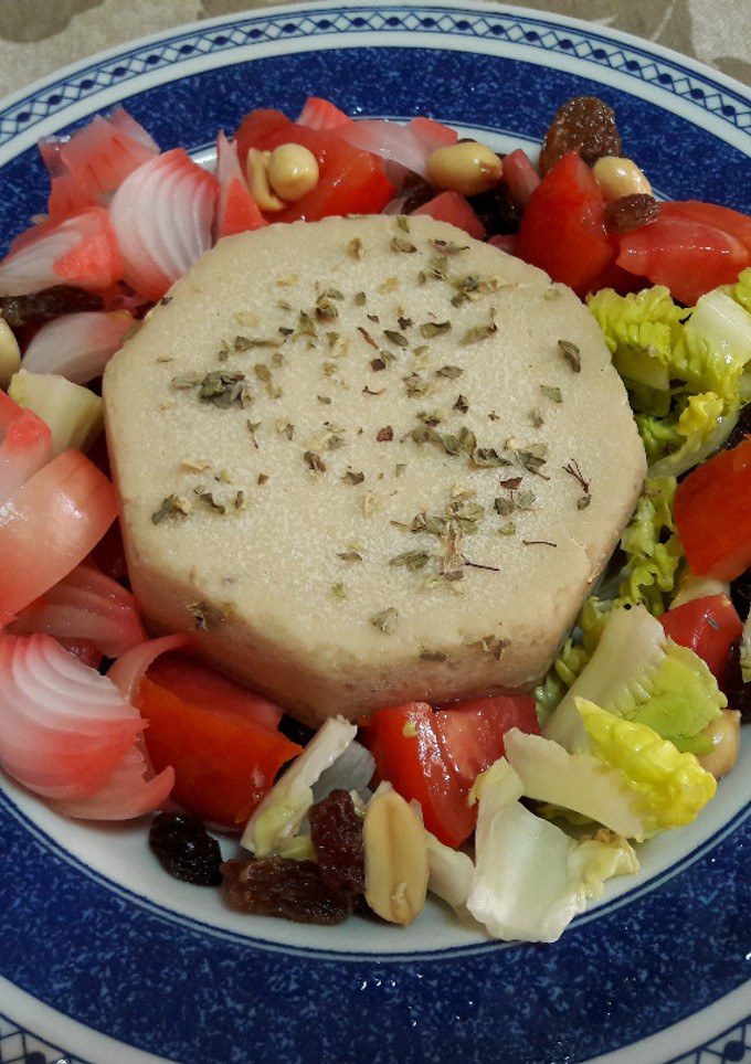 Una foto de Queso marinado a la brasa vegano 🧀