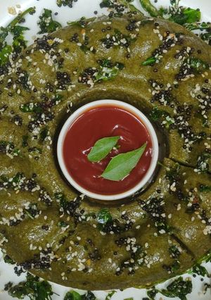 A picture of Healthy Palak Besan Dhokla.