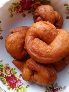 A picture of Coconut Doughnuts.