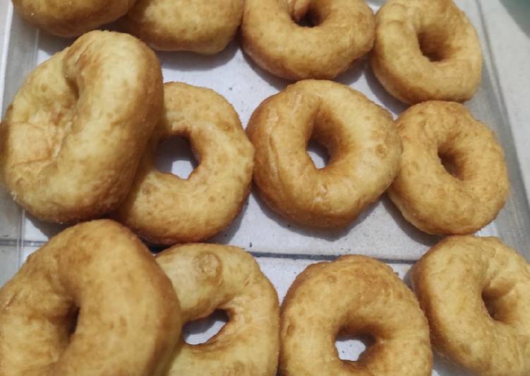 Bagaimana Menyiapkan 16. Donat Empuk Anti Gagal, Lezat