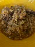 Arroz con pulpitos encebollados
