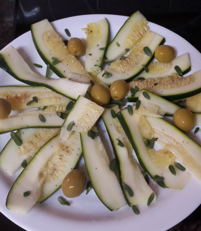 Foto principal de Aperitivo vegano de boquerones de calabacín
