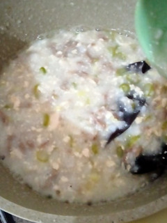 Foto resep Bubur tumis daging 'Mpasi 6-8 bulan' menu utama