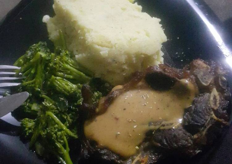 Steps to Prepare Ultimate Creamy mash and steak