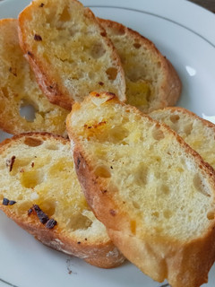 Foto resep Garlic bread (mudah dan enak)