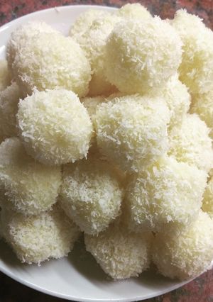 Gyors kókuszgolyó (hamis Raffaello) recept fotója