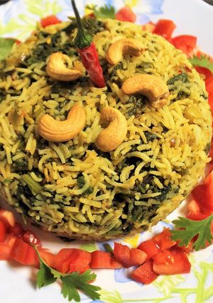 A picture of Spinach Fried Rice.
