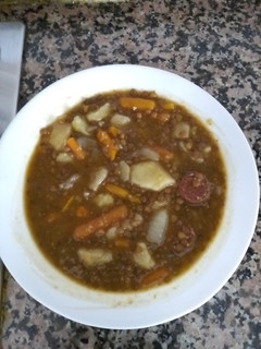 Una foto de Lentejas con verduras
