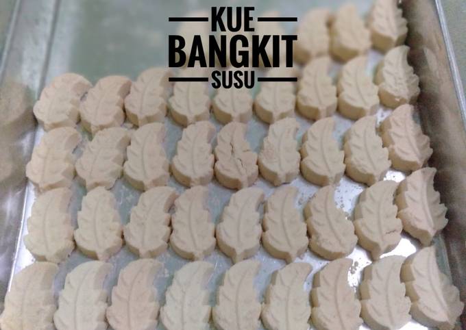 Kue bangkit susu lumer