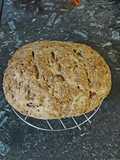 Pan de centeno con aceitunas