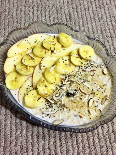 A picture of Fruity oats.