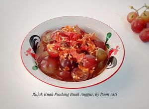 Foto resep Rujak Kuah Pindang Buah Anggur Merah