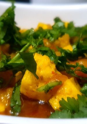 A picture of Shahi paneer.