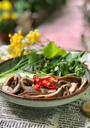 Hình của món Phá Lấu Lòng Heo.