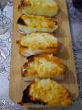 جارليك بريد (خبز بالثوم)