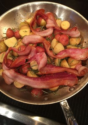 A picture of Bacon Rosemary Potatoes.