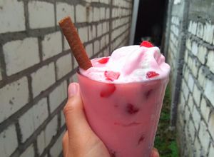 Foto resep Olahan Strawberry~Milkshake Strawberry