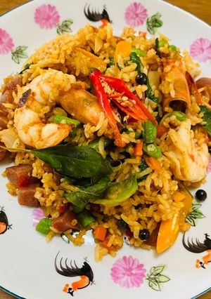 รูปของ ข้าวผัดพริกแกงกะเพรากุ้ง🔥🔥