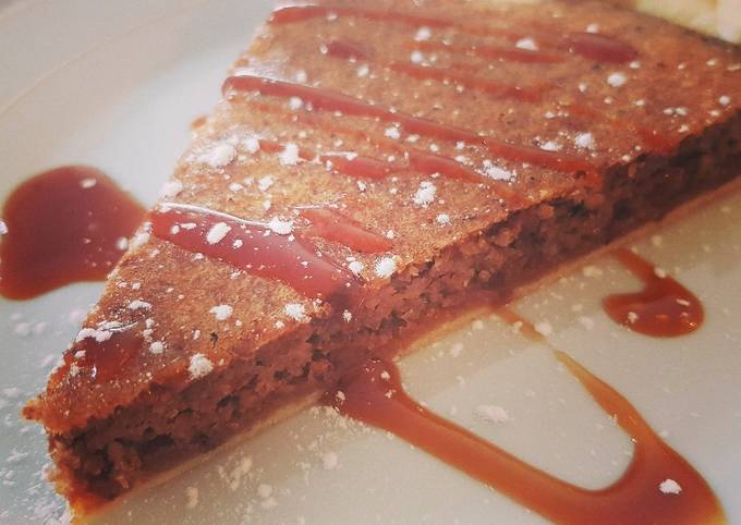 Tarte aux noix, caramel au beurre salé