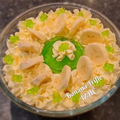 A picture of 🍌🍰🍌Banana Trifle🍌🍰🍌.