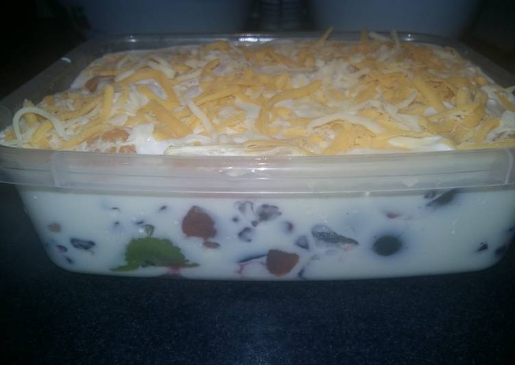 Kiat-kiat mengolah Salad buah yogurt gurih