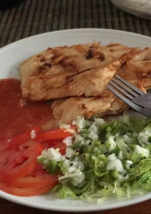 Una foto de Pechuga a la plancha con catsup