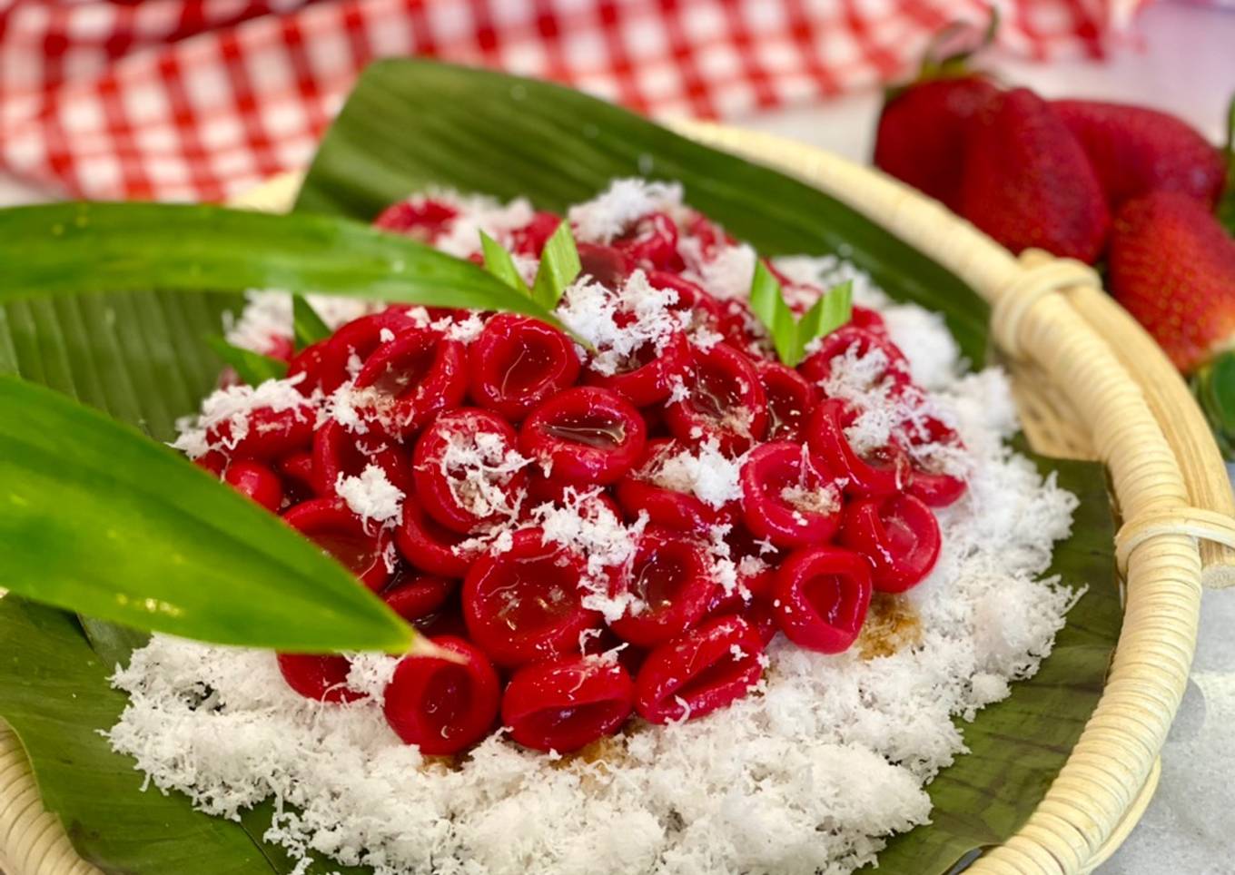 Kue gegicak