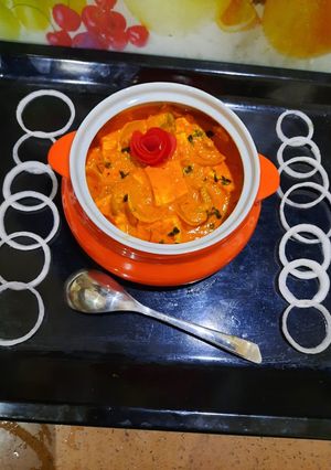 A picture of Paneer Tikka Masala.
