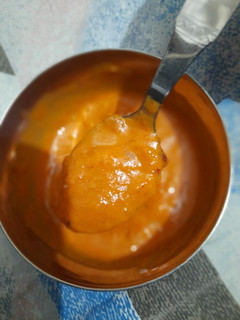 A picture of Pizza sauce.