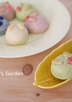 醇茶奶黃月餅(兔子月餅) 的食譜成品照片