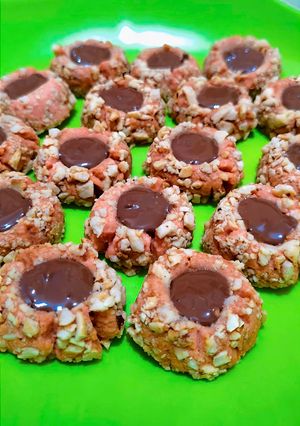 Foto resep Pink Thumbprint Cookies Wijsman