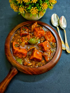 चिल्ली पनीर रेस्टोरेंट स्टाइल (Chilli Paneer, restaurant style) रेसिपी मुख्य फोटो