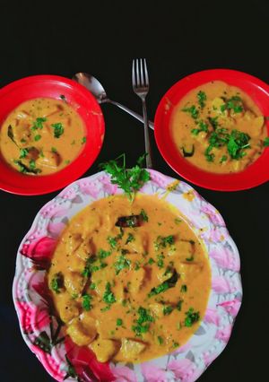 રસિયા મુઠીયા (Rasiya Muthiya Recipe In Gujarati) રેસીપી મુખ્ય ફોટો