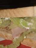 Sándwich frío de pollo