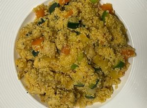 Foto di Cous cous con pollo e verdure