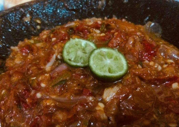 Resep Sambal Uleg oleh Yuniar Novitasari - Cookpad