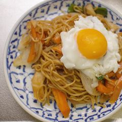 My Lazy Yakisoba (Japanese Stir fried noodle) A picture of My Lazy Yakisoba (Japanese Stir fried noodle).
