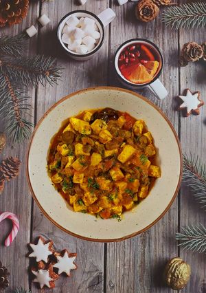 A picture of Paneer Mushroom Masala.
