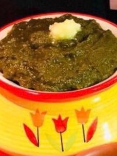 सरसों का साग (Sarson ka saag recipe in hindi) रेसिपी मुख्य फोटो