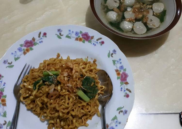 Langkah Mudah untuk Membuat Yamin Bakso Kuah, Enak