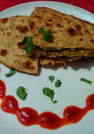 A picture of Egg Paratha.
